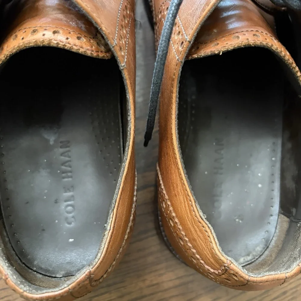 Cole Haan Men's Brown Leather Wingtips Size 10.5 Oxford Brogues